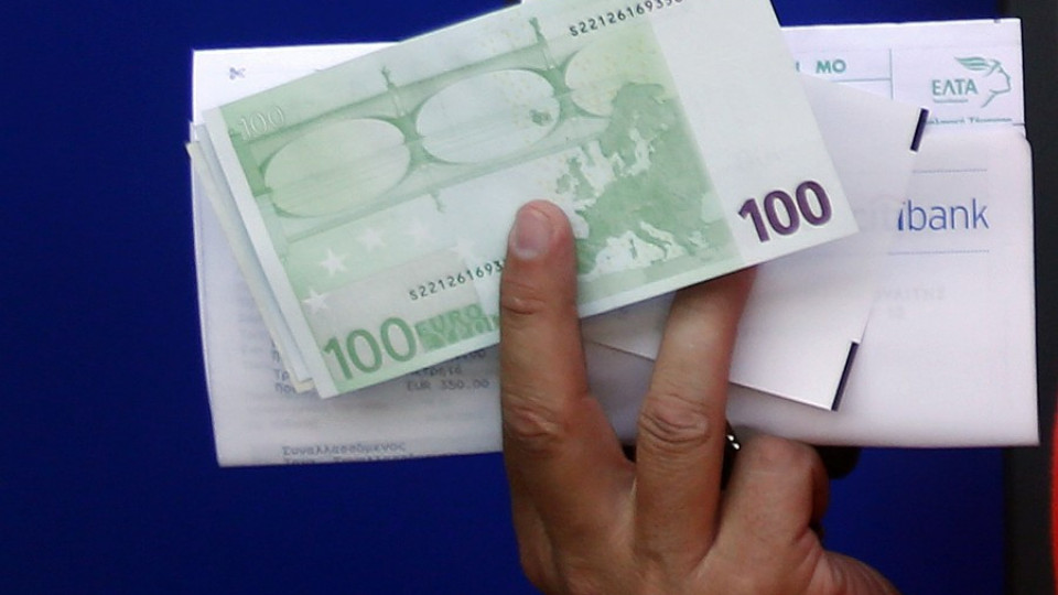 Атина погва незаконните капитали в чужбина | StandartNews.com