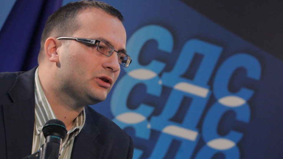 Четирима кръстосват шпаги за СДС | StandartNews.com