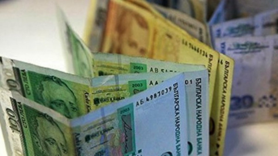 Бюджетът отново е с излишък | StandartNews.com