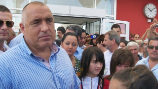 Компенсират с 11 млн. бедните за скъпия ток