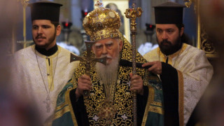Дядо Максим казва за архонтите