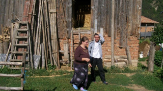 Крият от дъщерята на взривения Мустафа, че е загинал