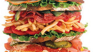Отбелязват деня на вредната храна Junk Food day
