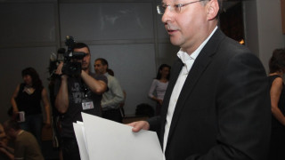 Станишев призова да няма неутрални при вота