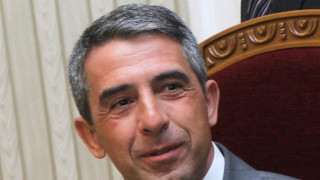 Плевнелиев лети за Божи гроб през октомври