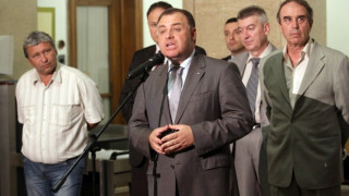 Найденов с четири мерки за животновъдите