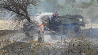 Пожар в Благоевградско едва не изгори десетки къщи
