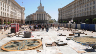 Барозу открива древна Сердика