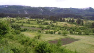 Батак се надига срещу добива на злато