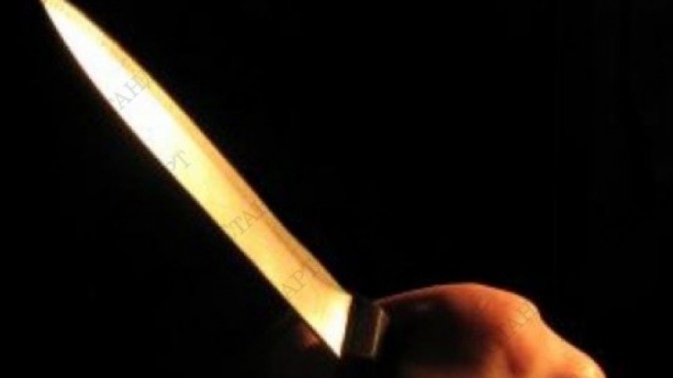 Пенсионер наръга купонджия заради силна музика | StandartNews.com