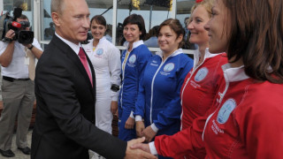 Тих юбилей за Путин в Кремъл
