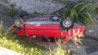 Шуменски Шумахер падна в река на автогонка