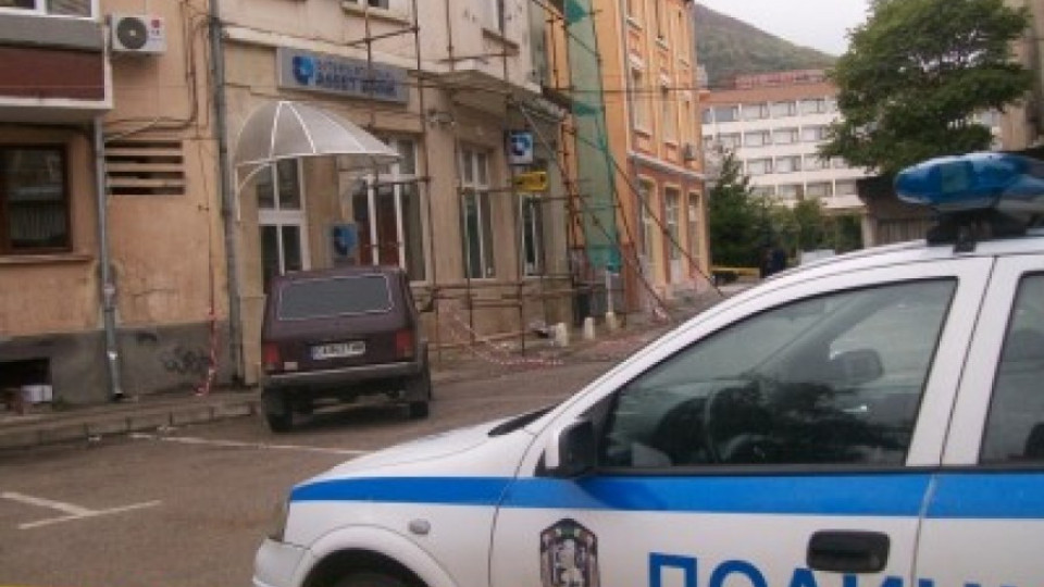 БСП и ГЕРБ били прегърнати в Пиринско  | StandartNews.com