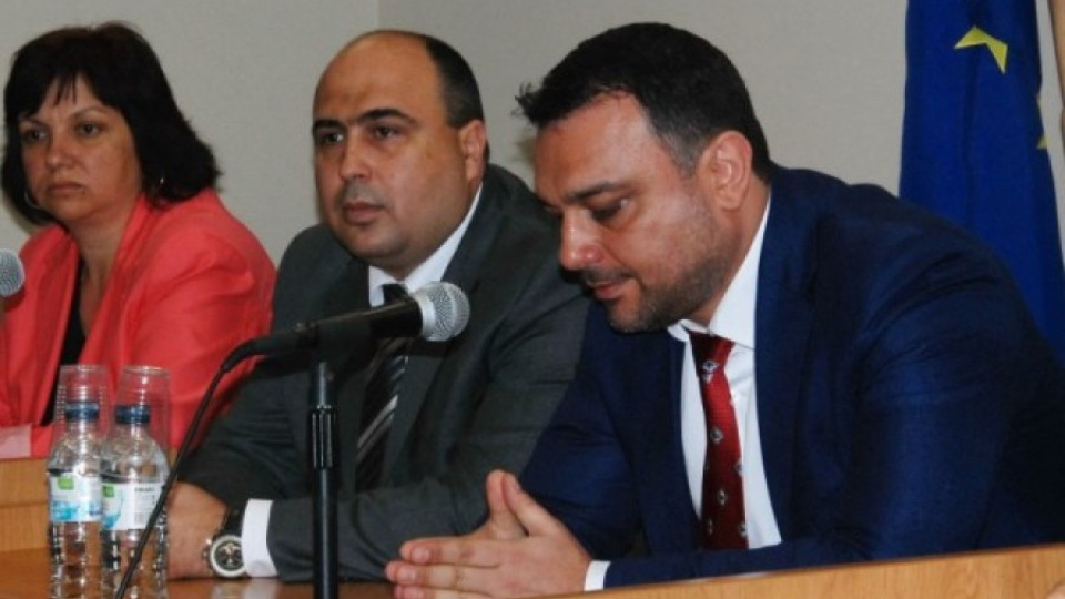 Драснаха клечката на адвокатска кола | StandartNews.com