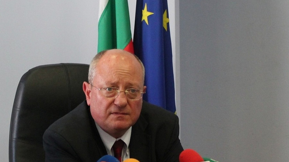 Червило скара Маккейн и Обама | StandartNews.com