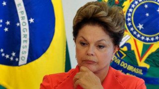 Пакистан стреля по хеликоптери на САЩ  