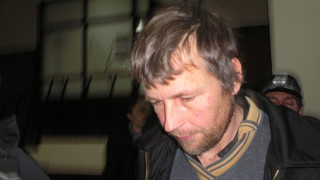 Оставиха в ареста холандския педофил