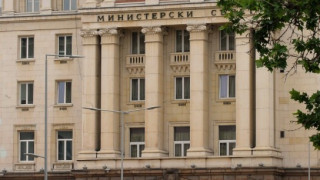 Реорганизират администрацията в Министерство на отбраната