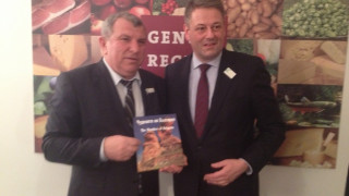 Министър Греков се срещна с австрийския си колега в Берлин