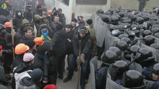 Центърът на Киев обсипан с войски