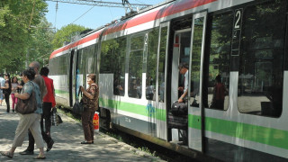 Бързите влакове поскъпват с 8,48%