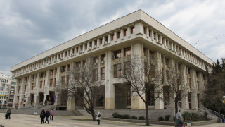 Фалшива тревога: Бургаският съд пада
