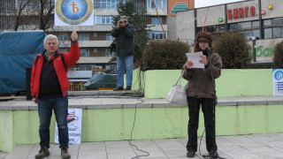 Двама добричлии също ходили до Сирия