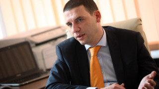 Младенов: Гурбетът е новата казарма за младите