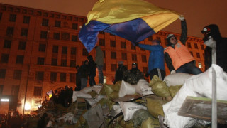Временно примирие между властта и опозицията в Украйна