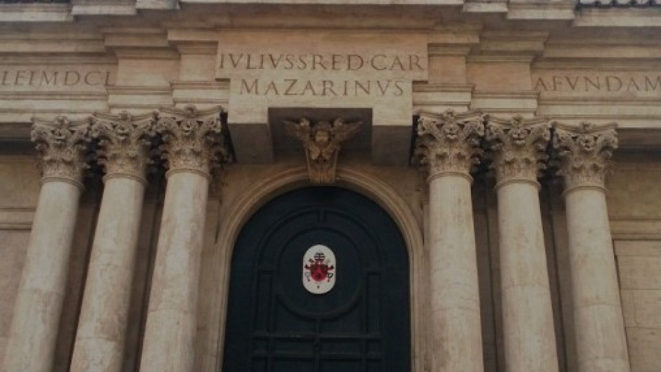 Взеха ни църквата в Рим заради Климент | StandartNews.com