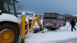 Студът и ледът взеха пет жертви