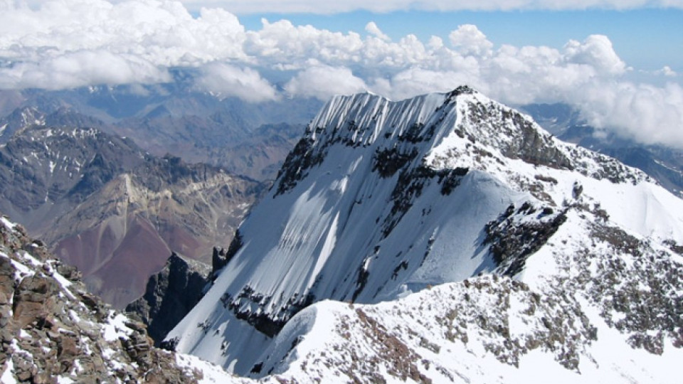Сливналия развя знамето на 6962 метра | StandartNews.com