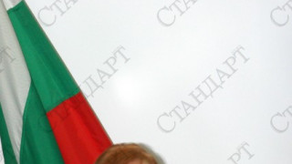 Михайлова: Няма да застрояват "Странджа" неправомерно