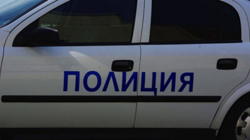 Слагат полицай за връзка с частните гардове | StandartNews.com
