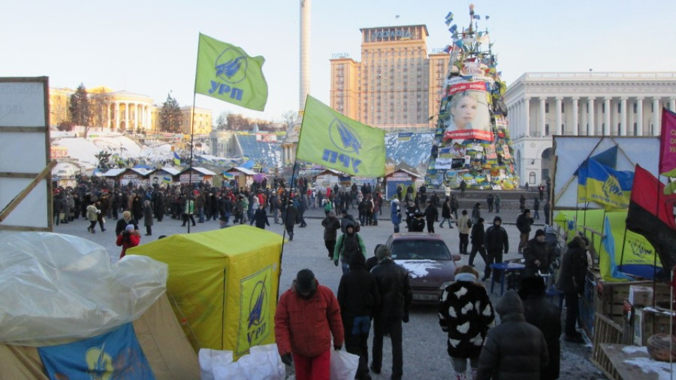 Българите на Майдана викат срещу рекета | StandartNews.com