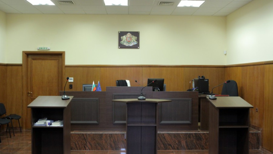 Педофилът от Долна Оряховица е осъден на 6 г. затвор | StandartNews.com