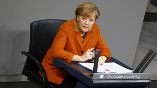 Меркел осъди коментарите на САЩ за ЕС
