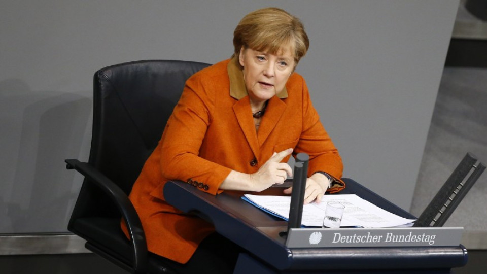 Меркел осъди коментарите на САЩ за ЕС | StandartNews.com