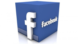 Facebook на десет години