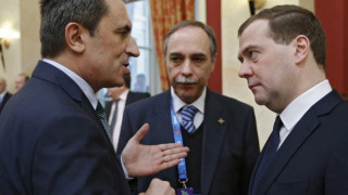 Орешарски и Медведев обсъждат икономиката