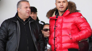 Валери каза "да" на "Левски" до лятото