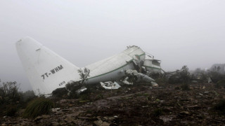 1 оцелял при самолетната трагедия в Алжир