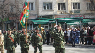 Премиерът и военният министър поздравиха наши рейнджъри