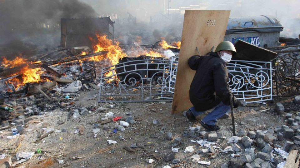 На живо: Международните сили се намесват в Киев | StandartNews.com