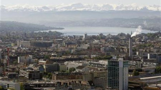 Швейцария спира европейците до 3 години