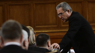 Закон бетонира водачите на листи