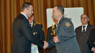 Началникът в Крумовград е „Пожарникар на годината 2013"