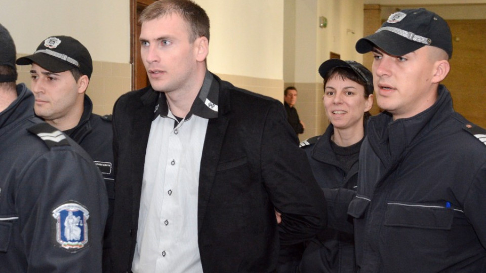 Дадоха 3,6 години затвор на Октай Енимехмедов | StandartNews.com