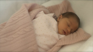 Кръстиха новородената шведска принцеса