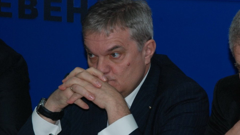 Румен Петков иска уволнение за Ревизоро заради Телиш | StandartNews.com